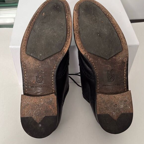 John Varvatos Luxe Wingtip Oxford Men's Size 11.5 - Picture 7 of 7